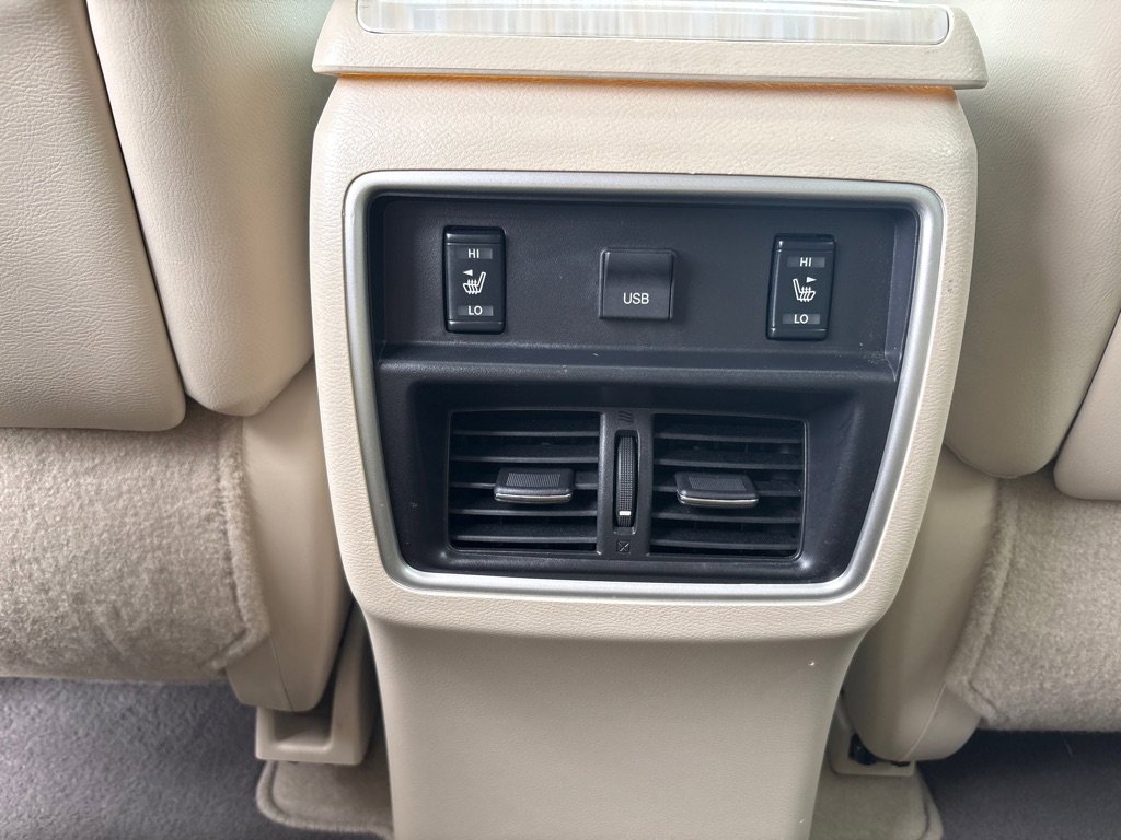 Used 2015 Nissan Murano Platinum w/ Platinum Technology Package image 21