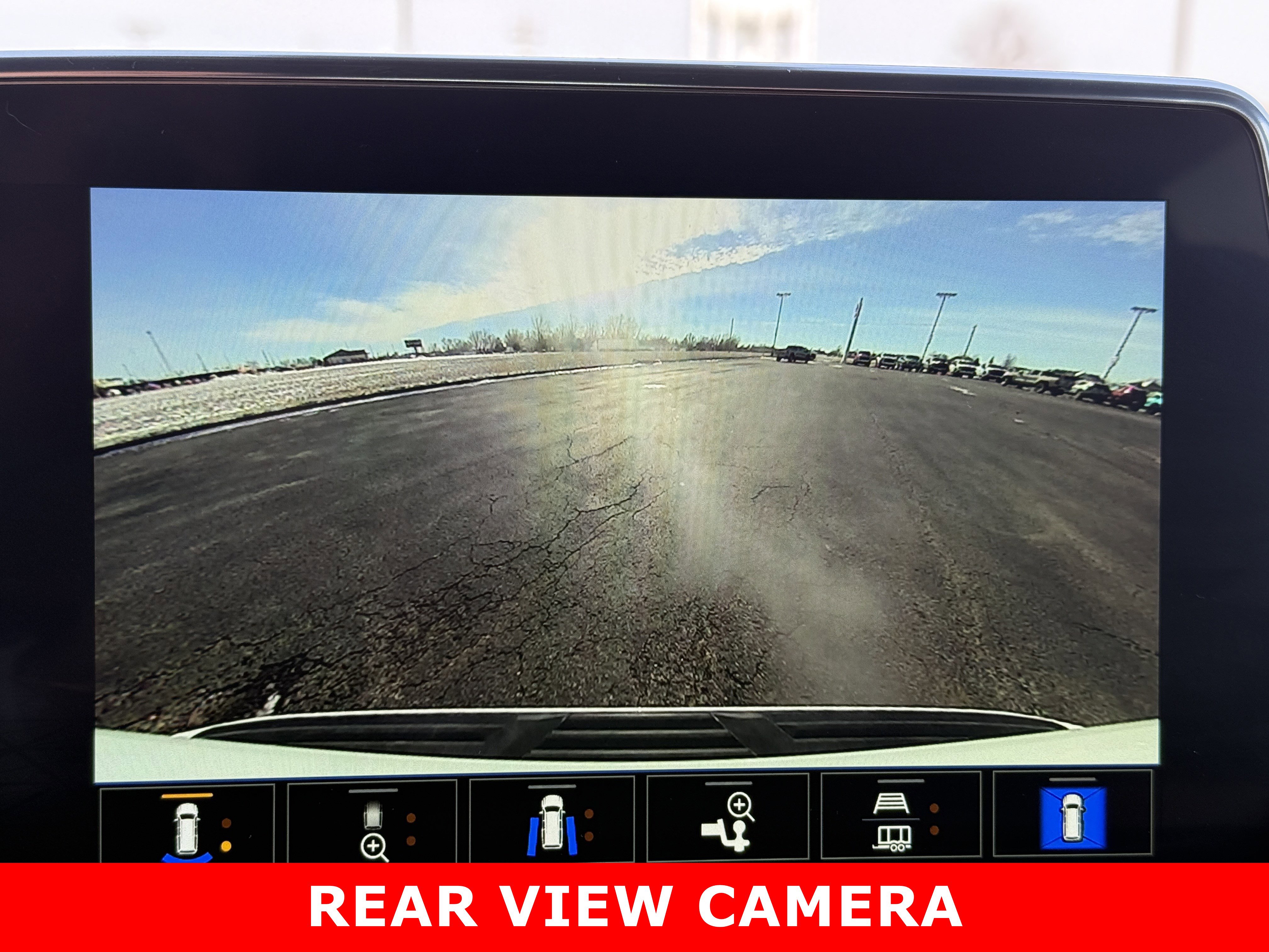 Used 2023 GMC Yukon AT4 w/ AT4 Premium Package image 27