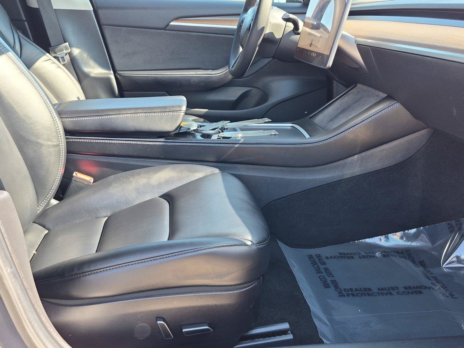 Used 2022 Tesla Model 3 Performance AWD/4WD image 9