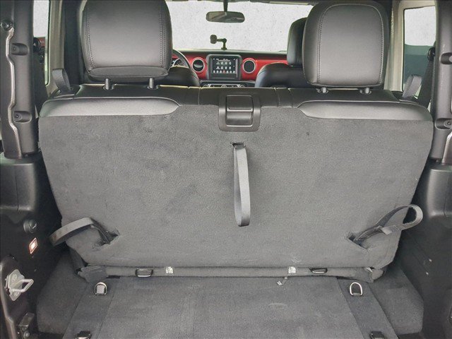 Used 2021 Jeep Wrangler Rubicon w/ LED Lighting Group AWD/4WD image 6