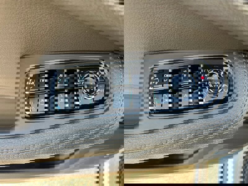 Used 2020 Porsche Macan S image 29