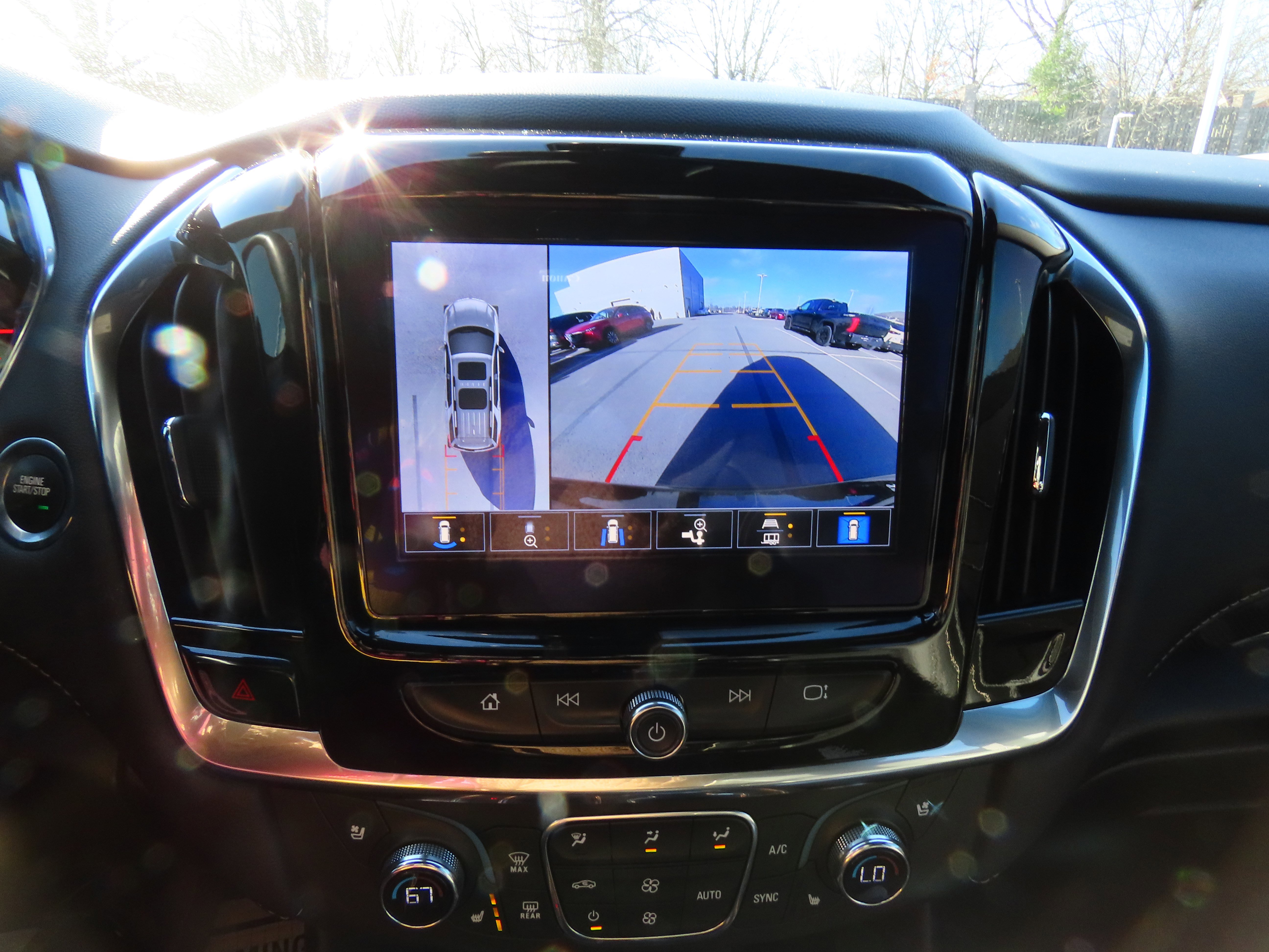 Used 2023 Chevrolet Traverse Premier w/ Redline Edition image 26