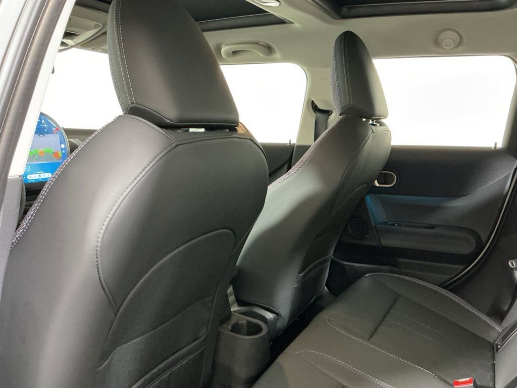 New 2026 MINI Cooper 4-Door Hardtop image 25