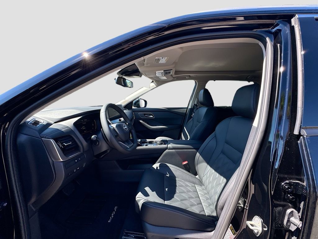 New 2026 Nissan Rogue Platinum image 21