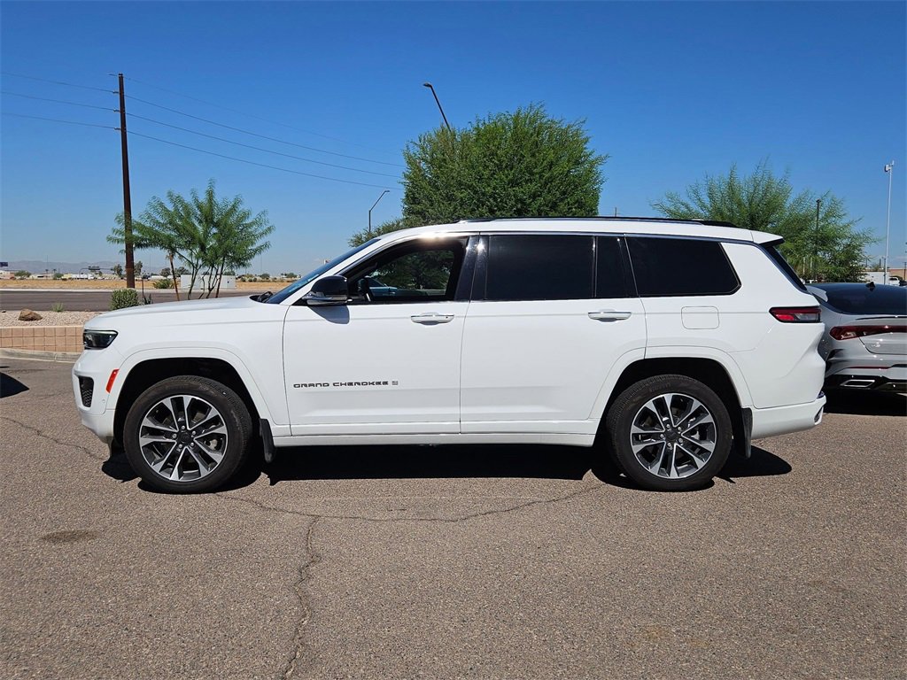 Used 2021 Jeep Grand Cherokee L Overland w/ Advanced Protech Group III image 7