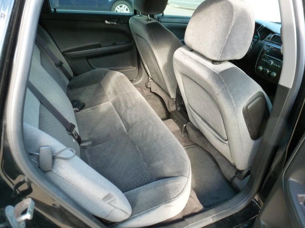 Used 2014 Chevrolet Impala Limited LS image 12