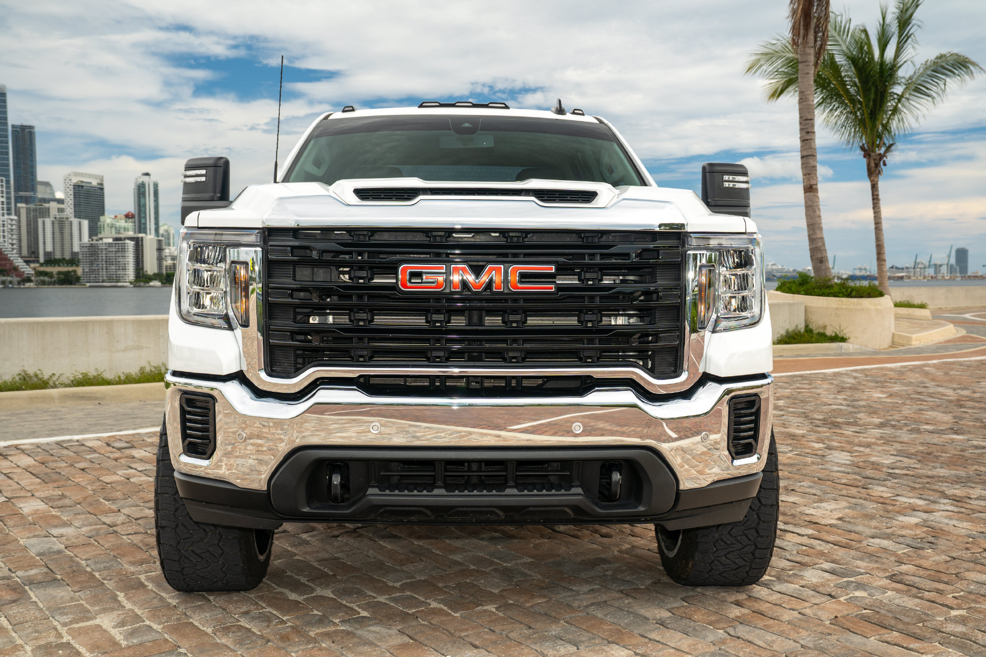 Used 2023 GMC Sierra 2500 Pro w/ Convenience Package AWD/4WD image 18