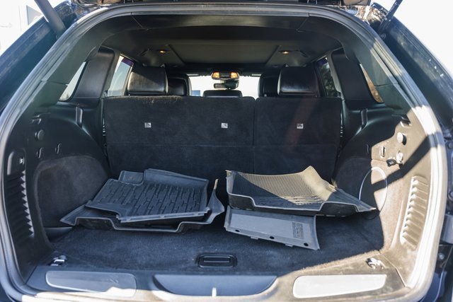 Used 2020 Jeep Grand Cherokee High Altitude image 11