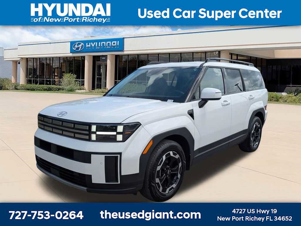 Used 2024 Hyundai Santa Fe SEL FWD image 1