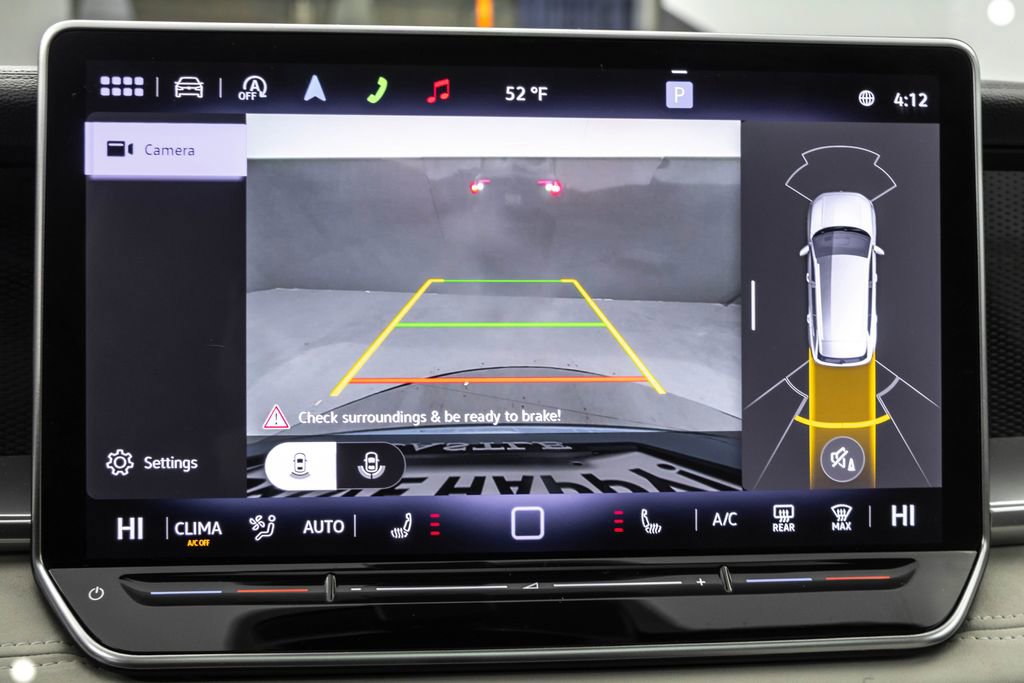 Used 2025 Volkswagen Tiguan SE image 18