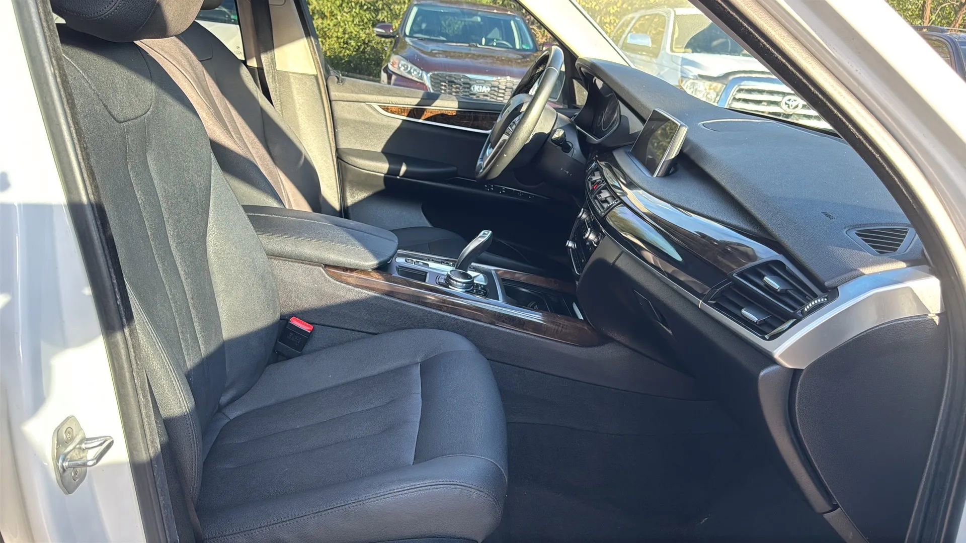 Used 2016 BMW X5 xDrive35i image 12