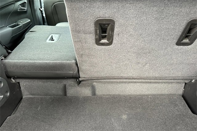 Used 2022 Chevrolet Bolt LT w/ Infotainment Package image 16