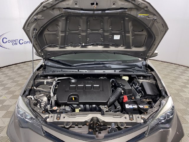 Certified 2018 Toyota Corolla SE w/ SE Premium Package FWD image 22