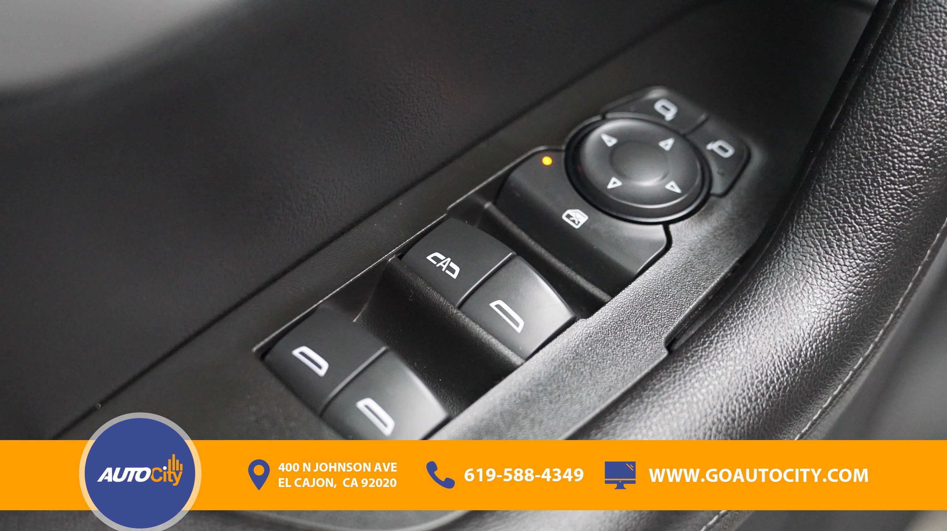 Used 2021 Chevrolet Blazer LT FWD image 18
