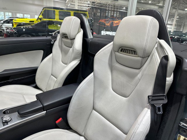 Used 2013 Mercedes-Benz SLK 250 image 4