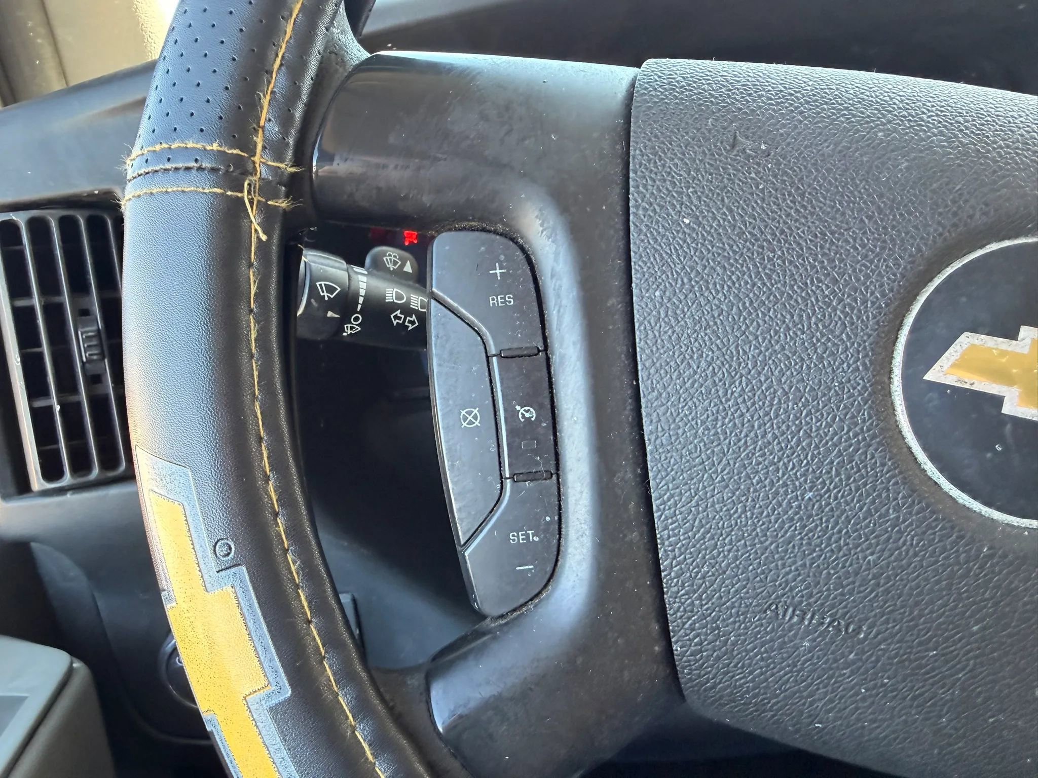 Used 2014 Chevrolet Express 3500 LT w/ LT Preferred Equipment Group image 5