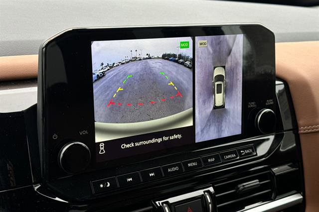 New 2025 Nissan Pathfinder Platinum image 23