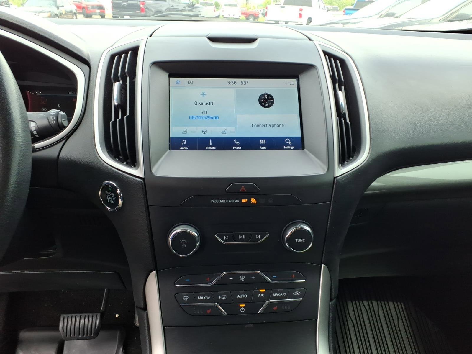 Used 2019 Ford Edge SEL w/ Equipment Group 201A AWD/4WD image 9