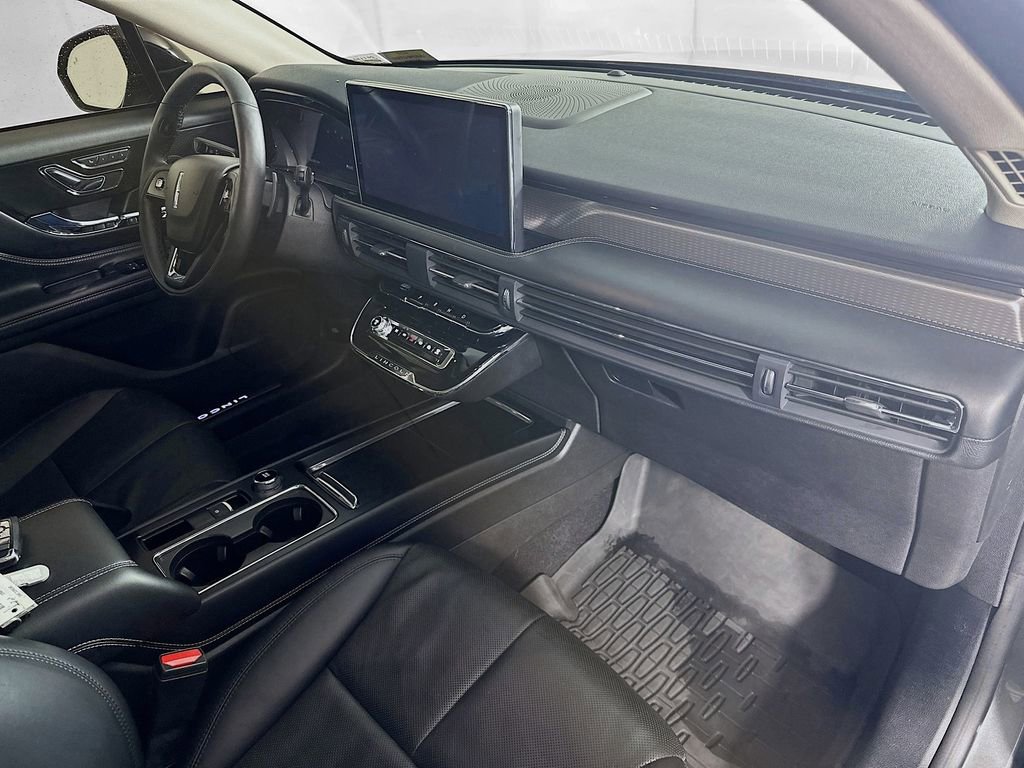 Used 2023 Lincoln Corsair Grand Touring w/ Equipment Group 301A image 31