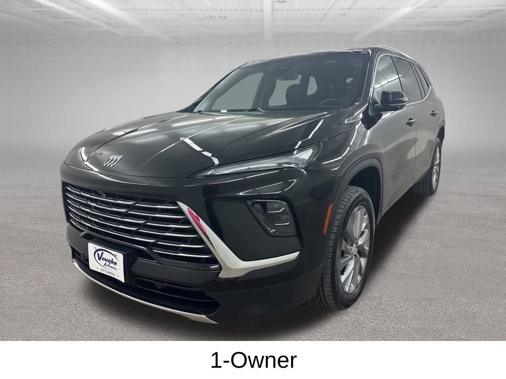 Used 2025 Buick Enclave Preferred image 7