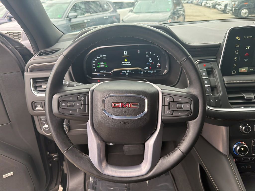 Used 2024 GMC Yukon SLT image 16