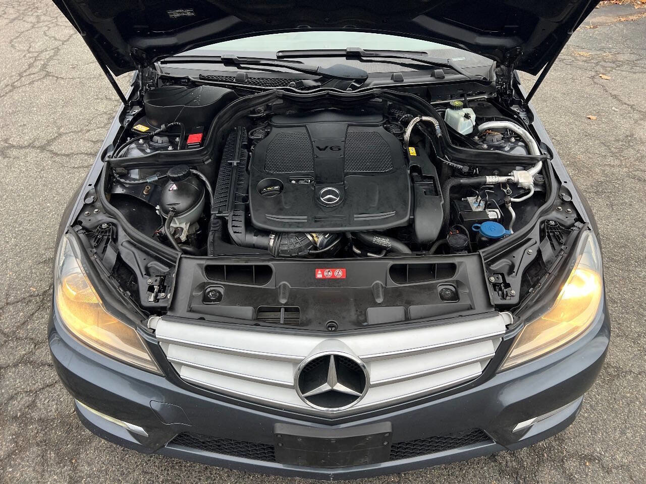 Used 2013 Mercedes-Benz C 300 4MATIC Sedan image 36