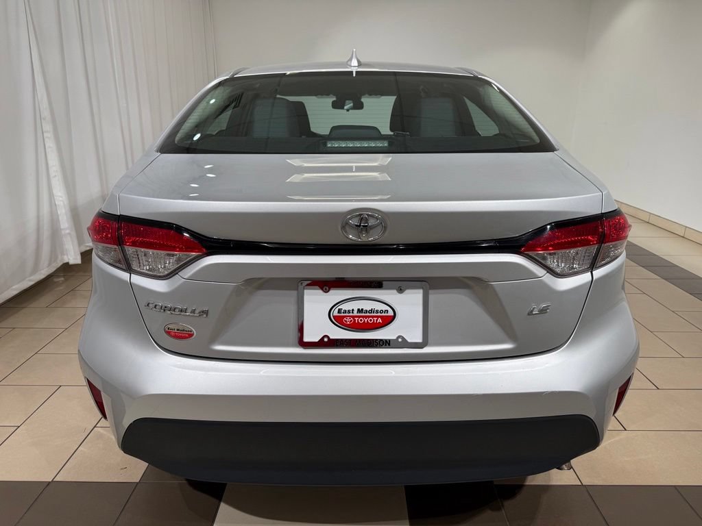 Certified 2024 Toyota Corolla LE FWD image 4