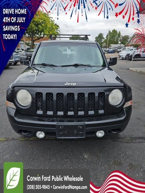Used 2011 Jeep Patriot Latitude AWD/4WD image 2