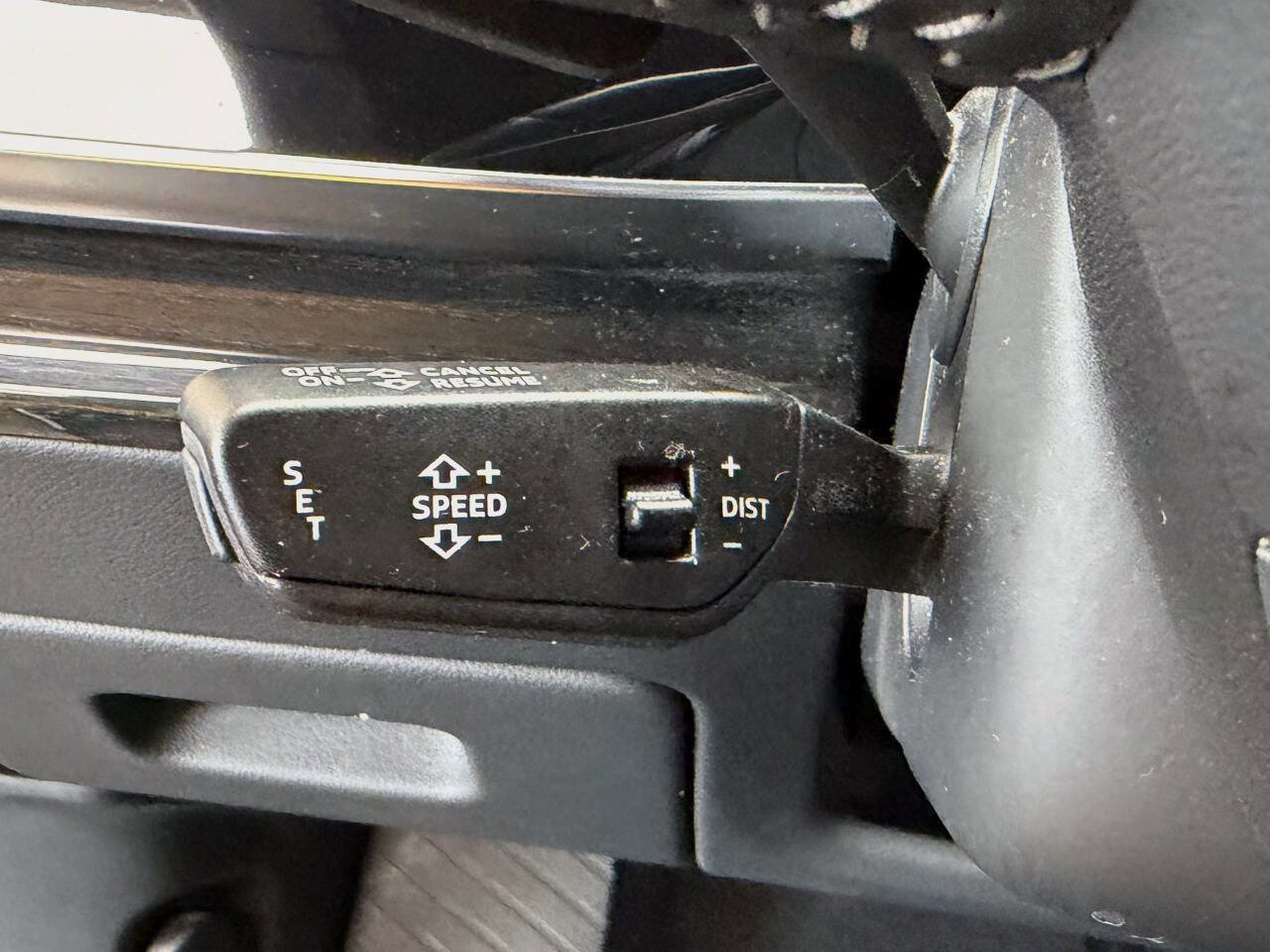 Used 2019 Audi Q8 Premium Plus w/ Premium Plus image 49