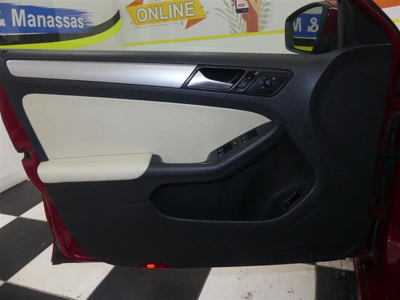 Used 2018 Volkswagen Jetta SE image 23