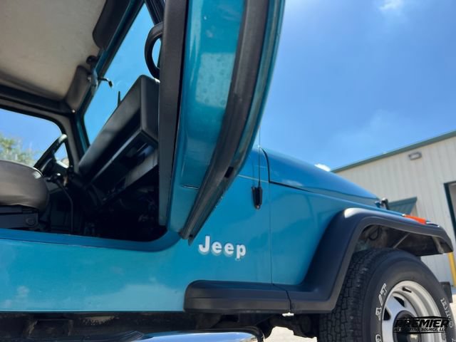 Used 1992 Jeep Wrangler 4WD image 72