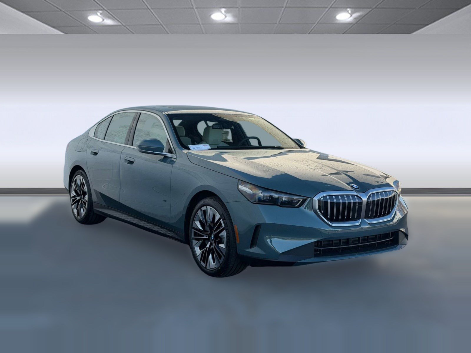 Used 2026 BMW 530i w/ Premium Package RWD image 7
