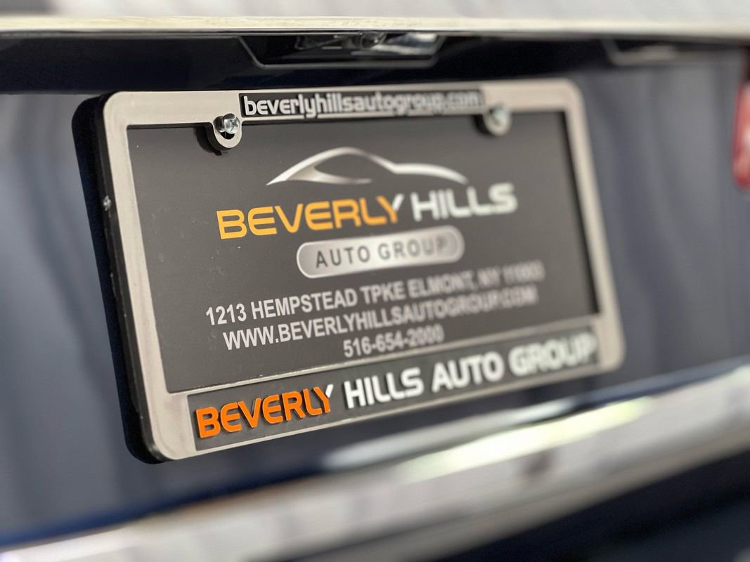 Used 2019 INFINITI Q70 Luxe AWD/4WD image 43