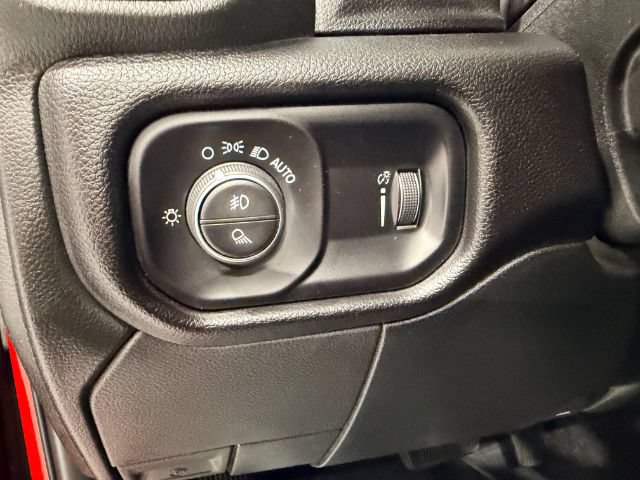 Used 2026 RAM 2500 Big Horn AWD/4WD image 30