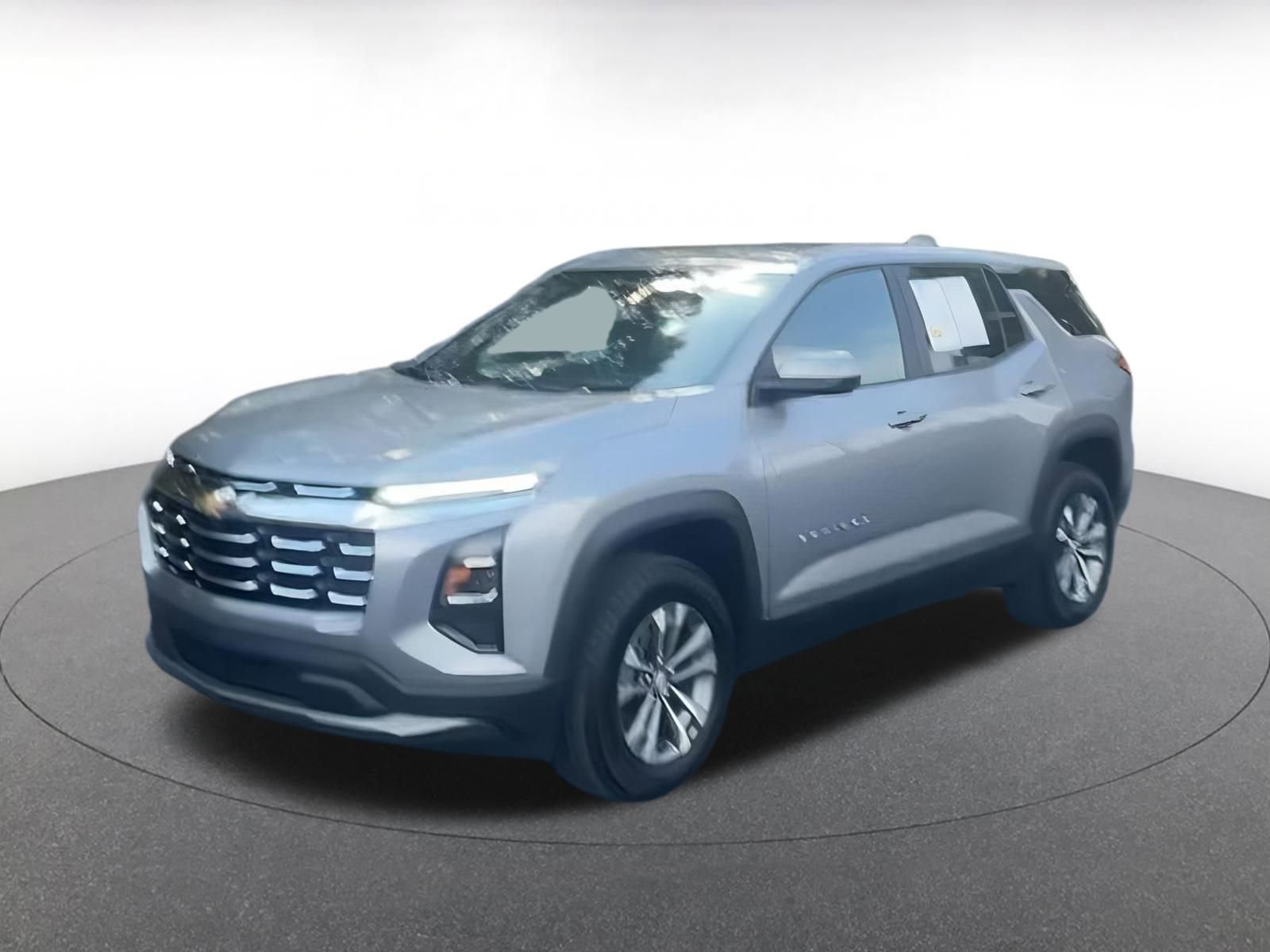 Used 2025 Chevrolet Equinox LT image 7