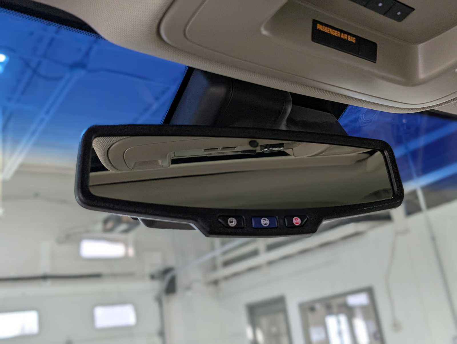 Certified 2017 GMC Yukon Denali image 33