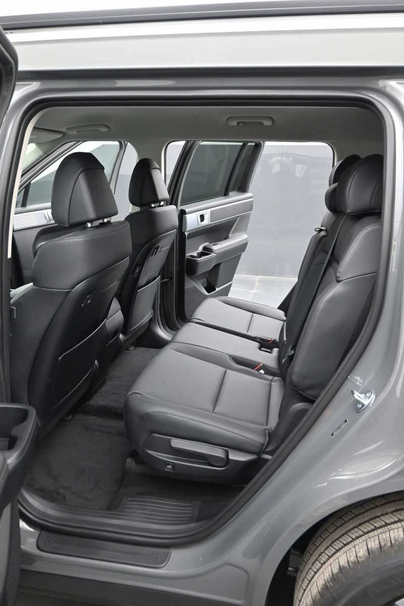 New 2026 Hyundai Santa Fe SEL AWD/4WD image 15