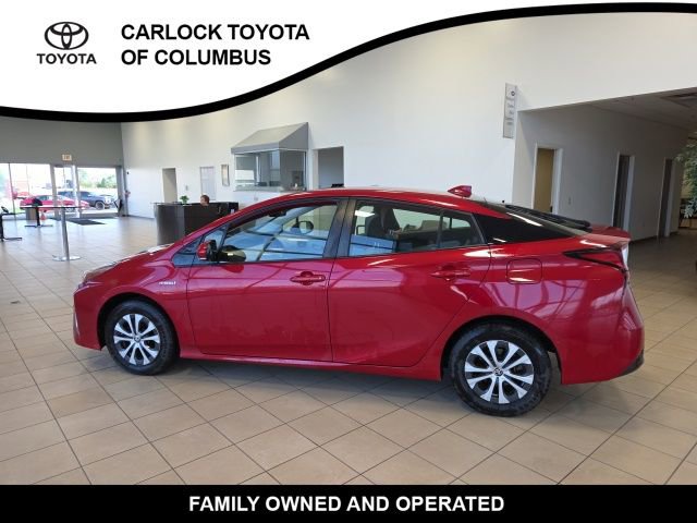 Used 2020 Toyota Prius LE image 9