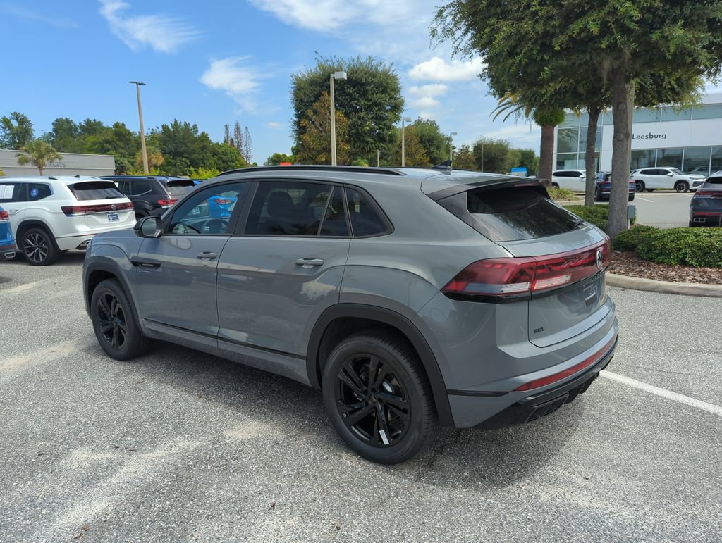 New 2026 Volkswagen Atlas Cross Sport SEL R-Line AWD/4WD image 9