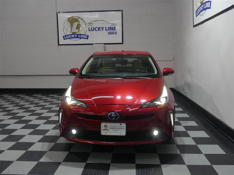 Used 2020 Toyota Prius XLE image 2