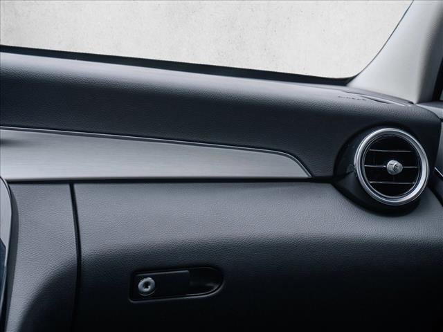 Used 2016 Mercedes-Benz C 300 Sedan image 26