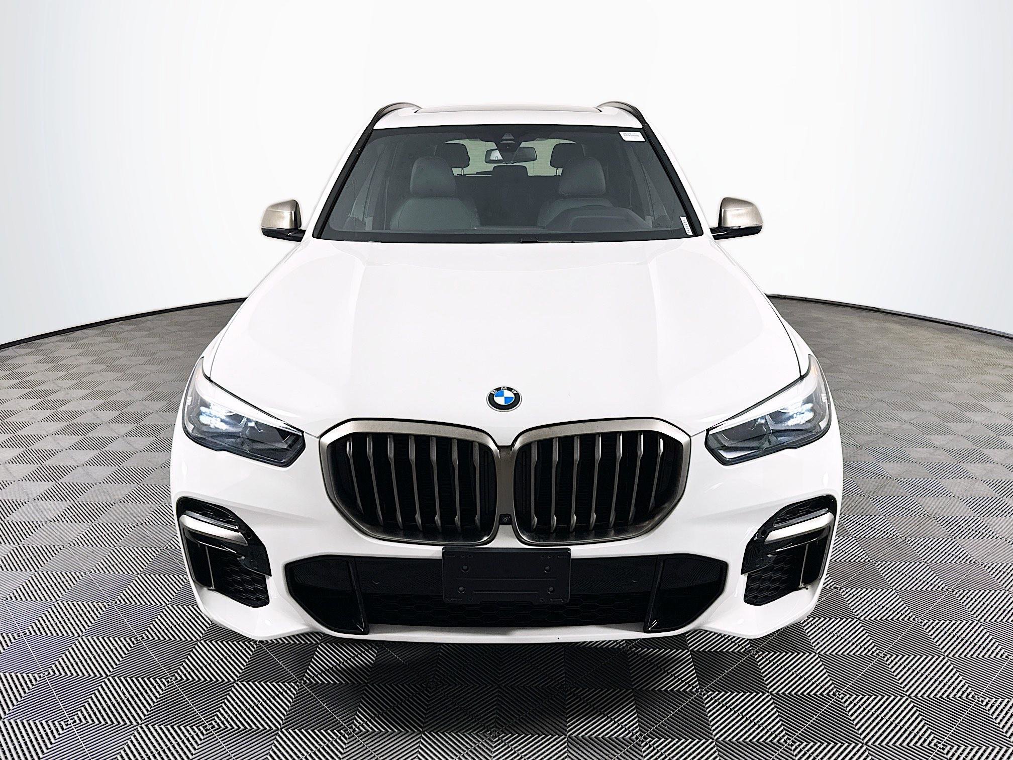 Used 2022 BMW X5 M50i w/ Parking Assistance Package video 2