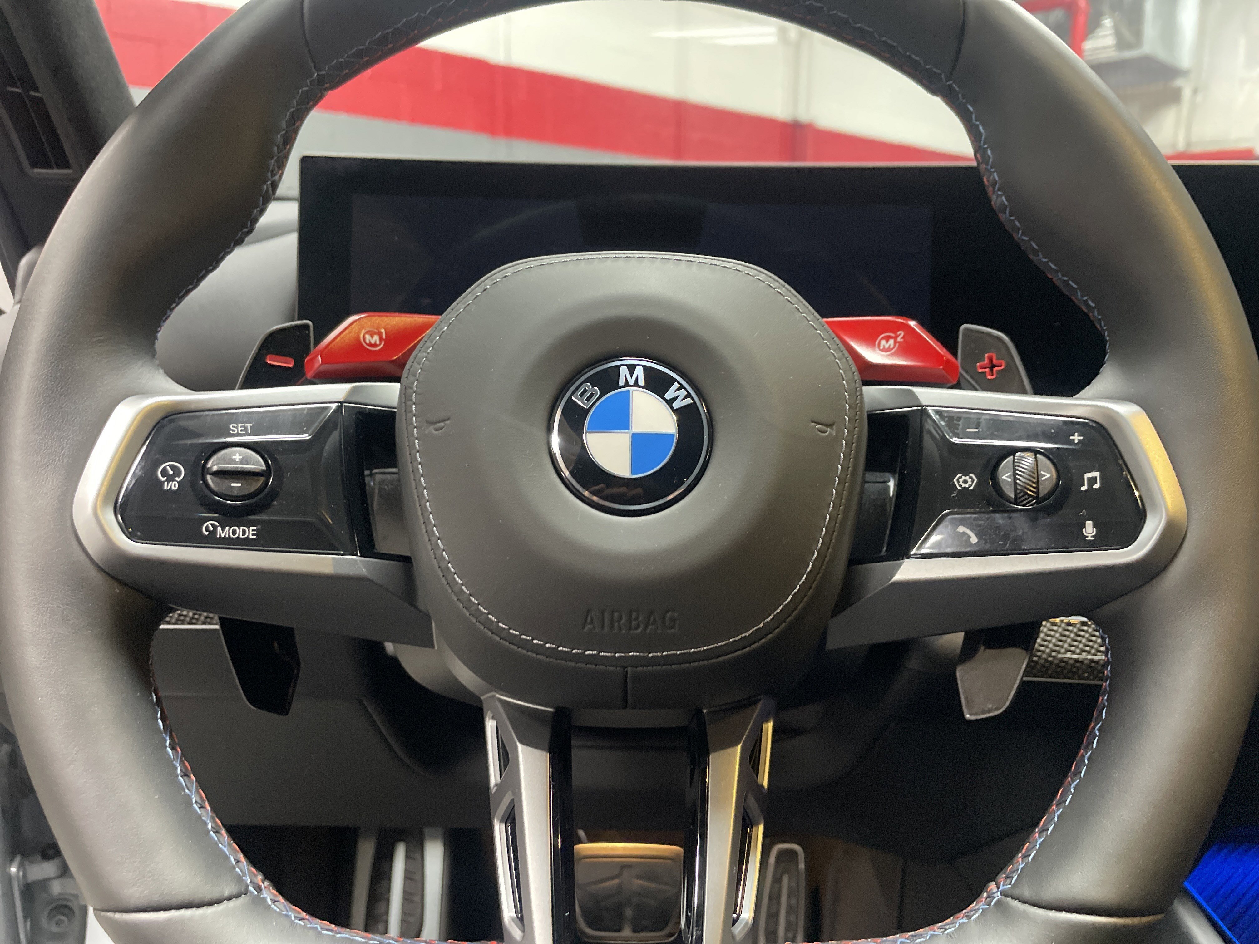 Used 2026 BMW M5 w/ Carbon Package AWD/4WD image 15