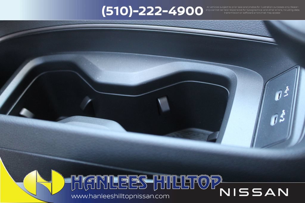 New 2026 Nissan Leaf SV+ w/ Floor Mat Package (SV+) FWD image 15