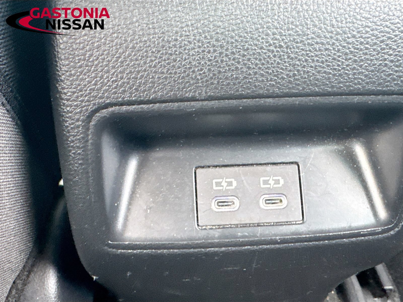 Used 2024 Toyota Corolla LE FWD image 31
