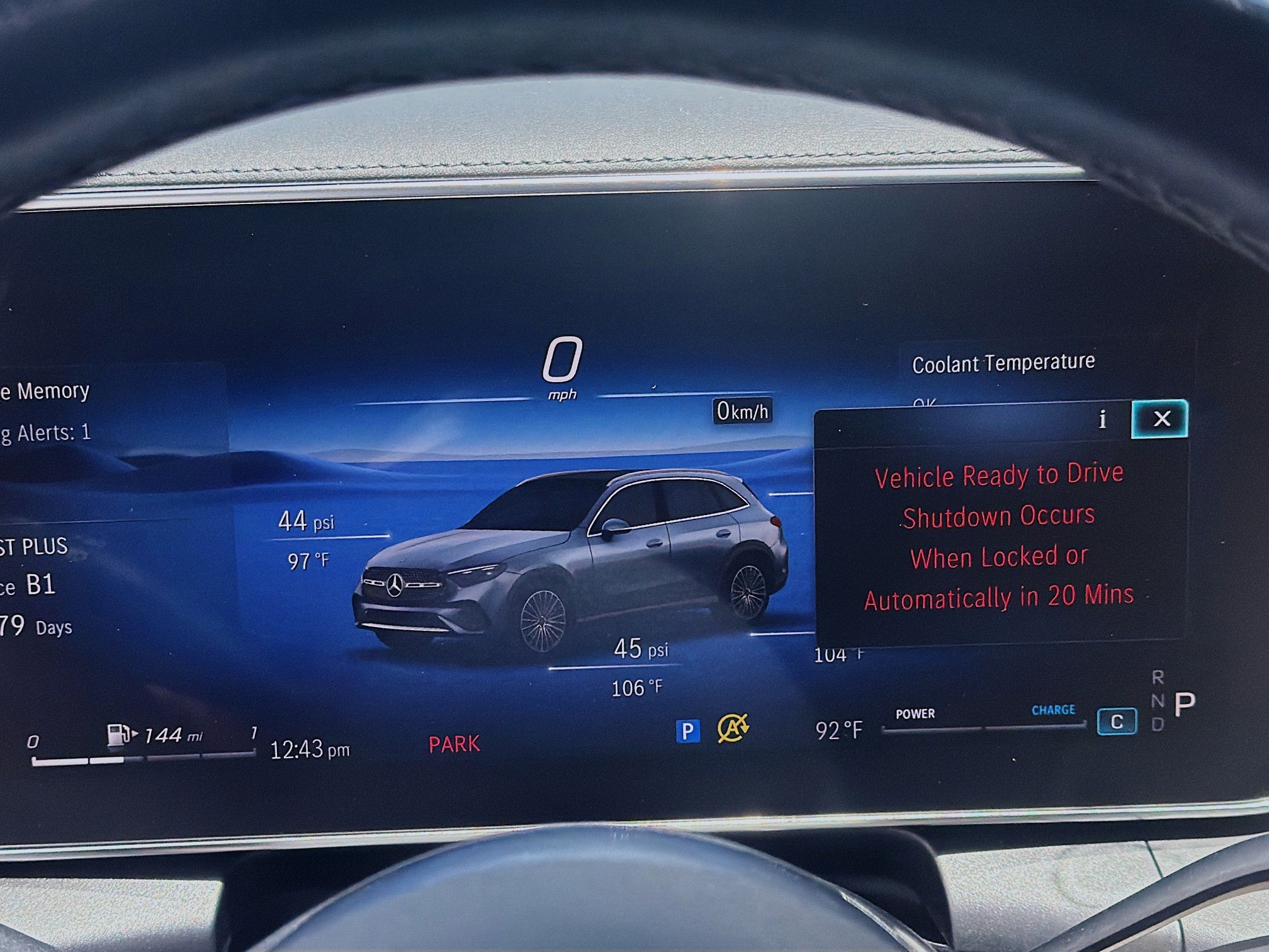 Used 2024 Mercedes-Benz GLC 300 image 11