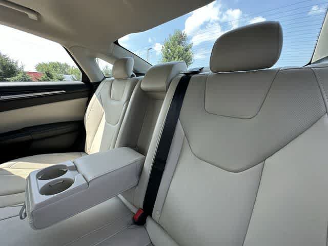 Used 2018 Ford Fusion Titanium AWD/4WD image 19