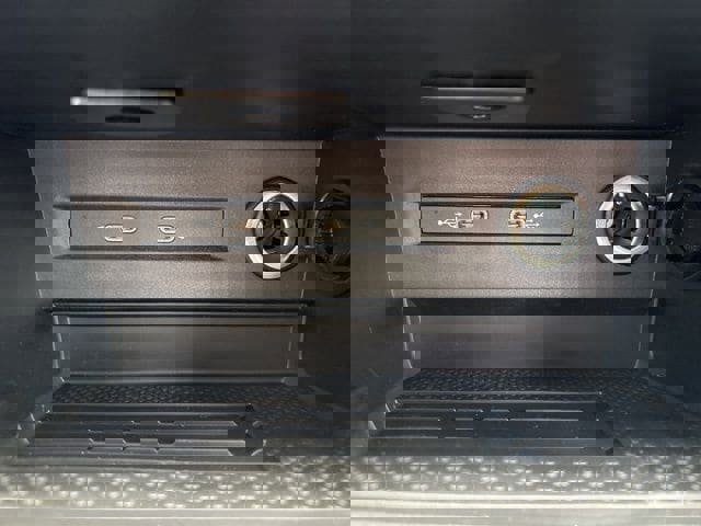 New 2026 Volkswagen Taos SE image 20