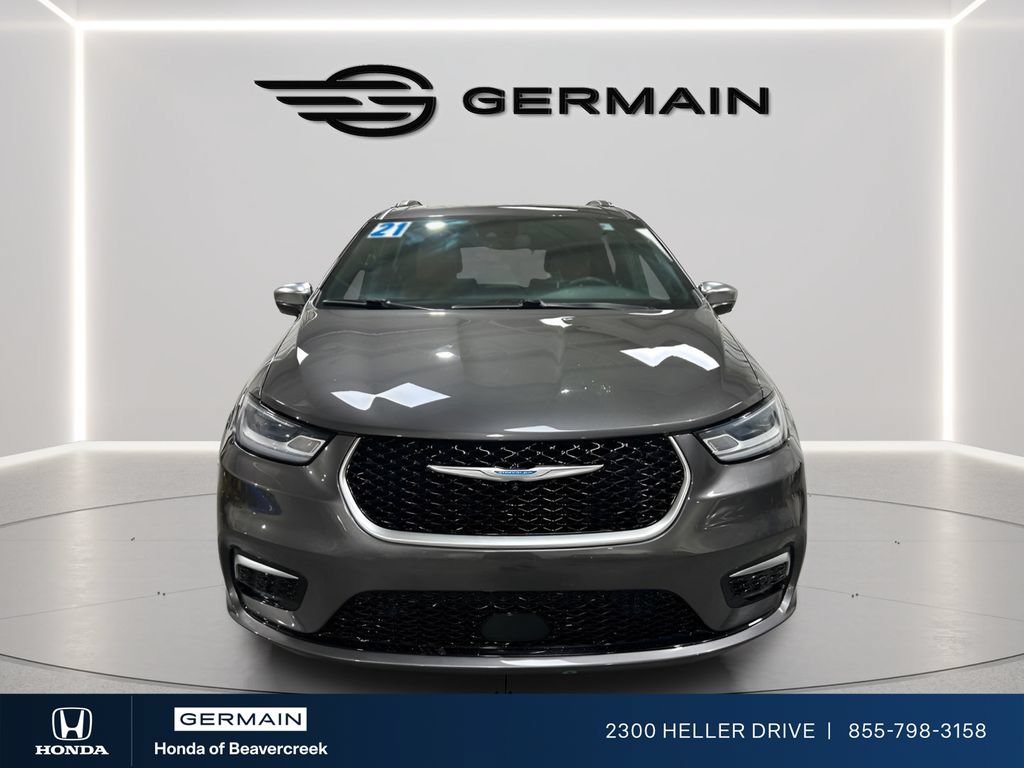 Used 2021 Chrysler Pacifica Pinnacle FWD image 3