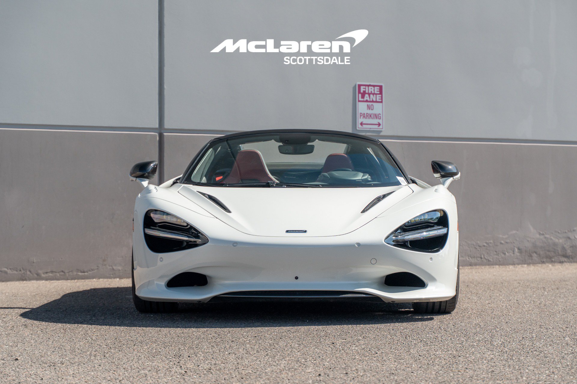 Used 2024 McLaren 750S Spider RWD image 10
